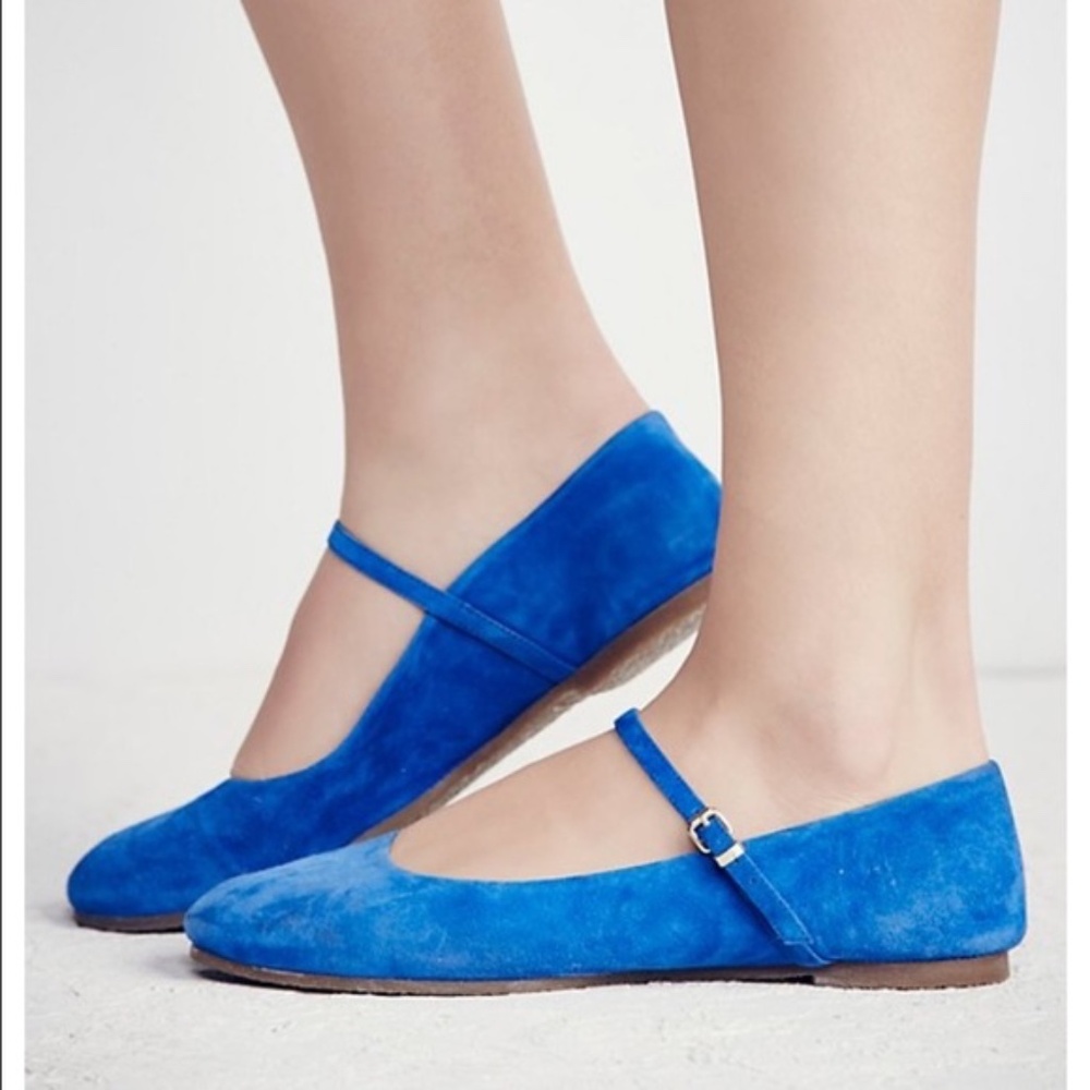Size 8?  - EU 39 - Free People Blue Suede Mary Jane Flats w/ Buckle